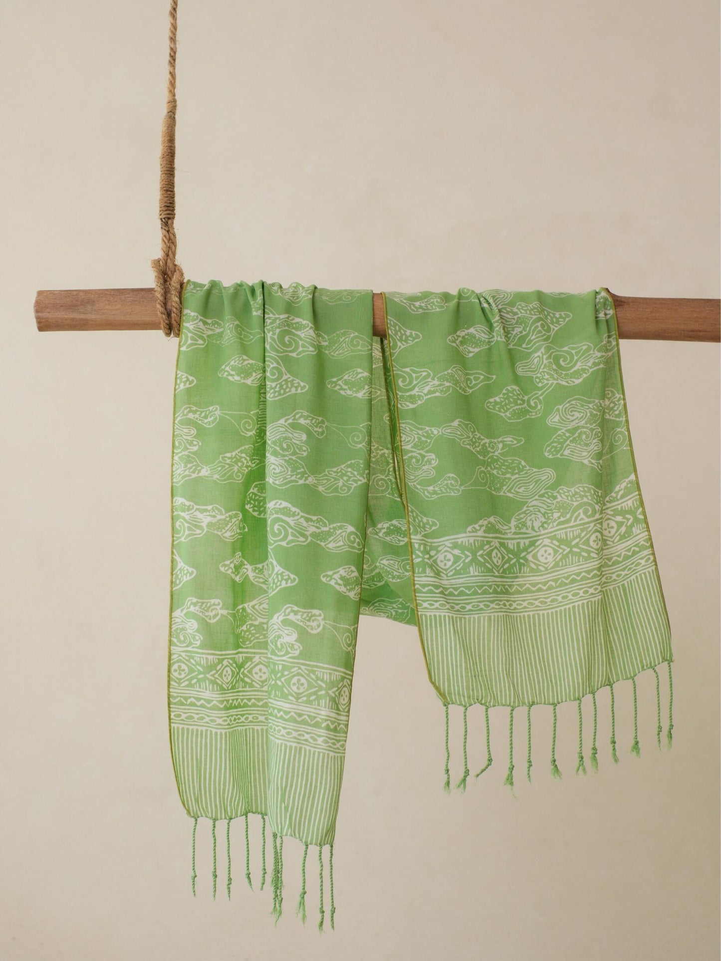 Batik Ratu - Scarf Batik i11 Mega Mendung - Green