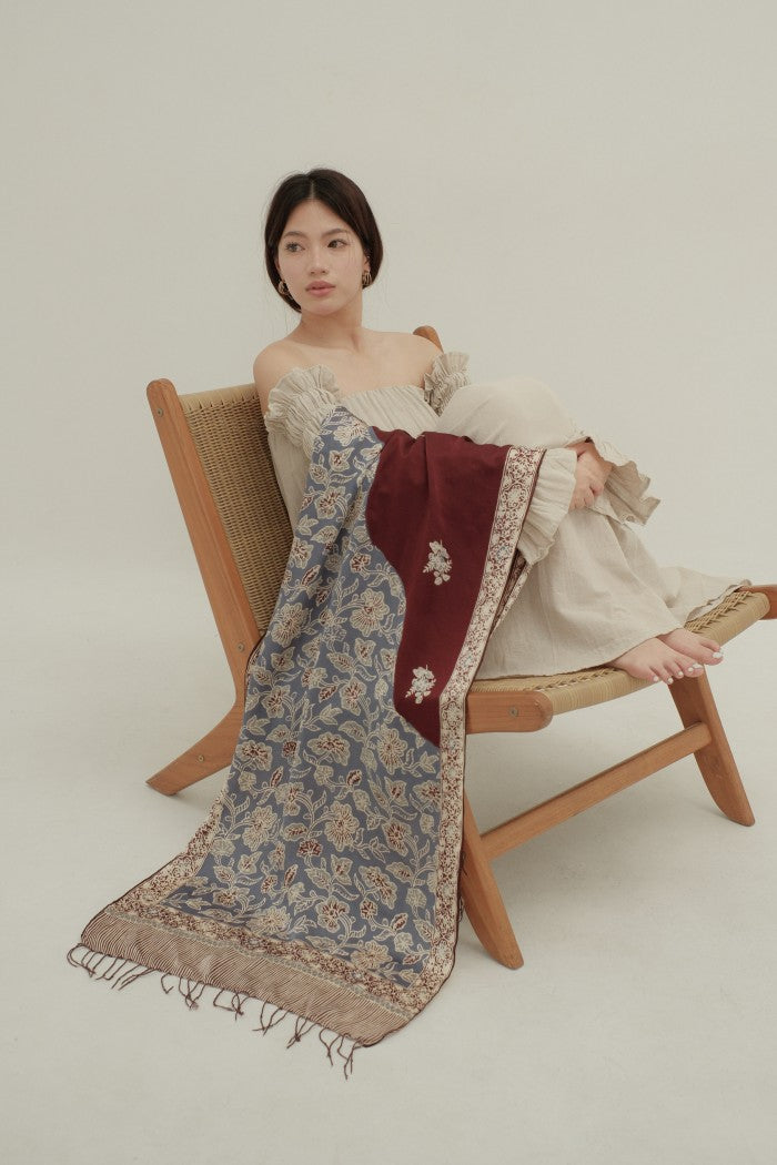 Syal Sutra Batik Premium - Selaras Maroon Blue