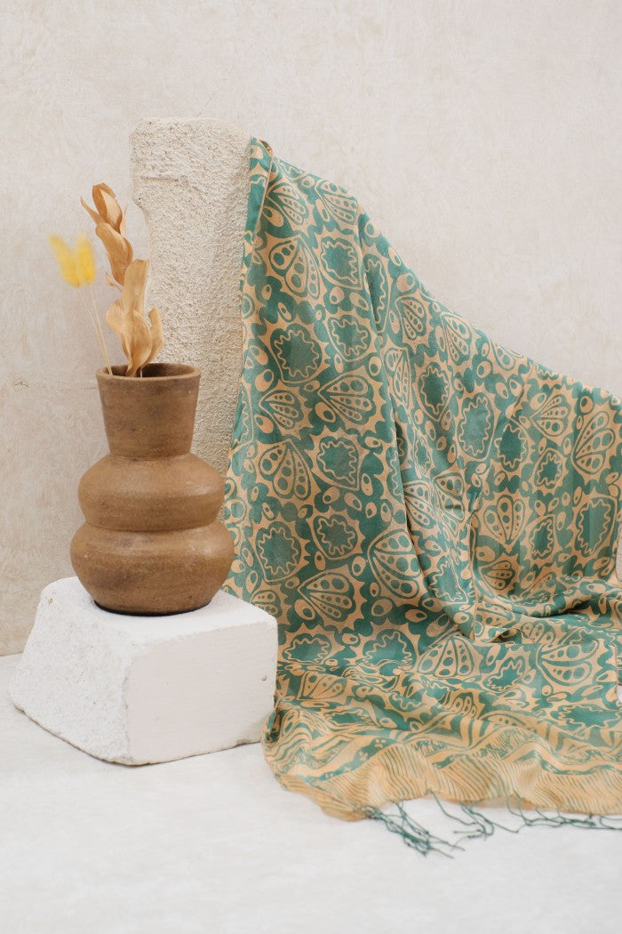 Syal Batik Sutra Kupu - Green - 45