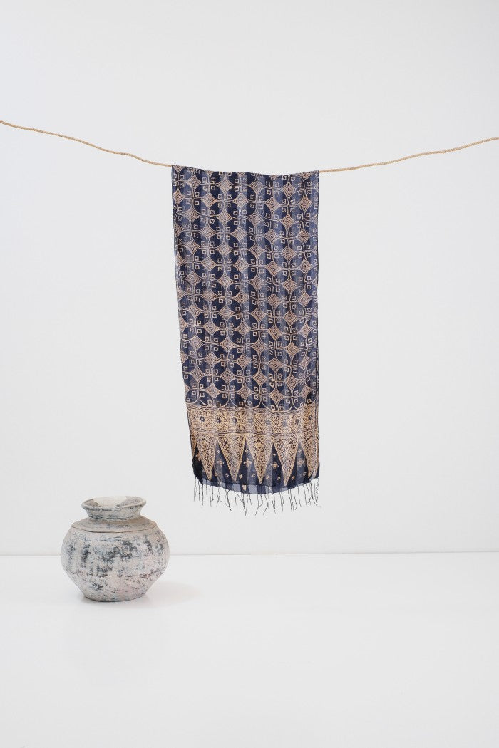 Syal Batik Sutra Kawung Cacah Gori - Blue - 45