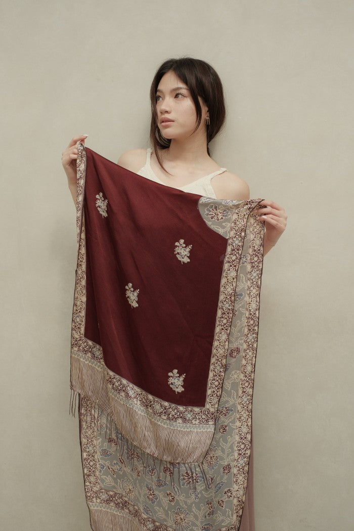 Syal Sutra Batik Premium - Selaras Maroon Grey