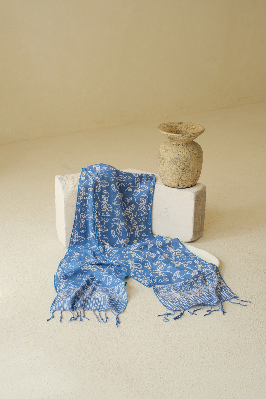 Scarf Batik TCB Daun Rambat Blue