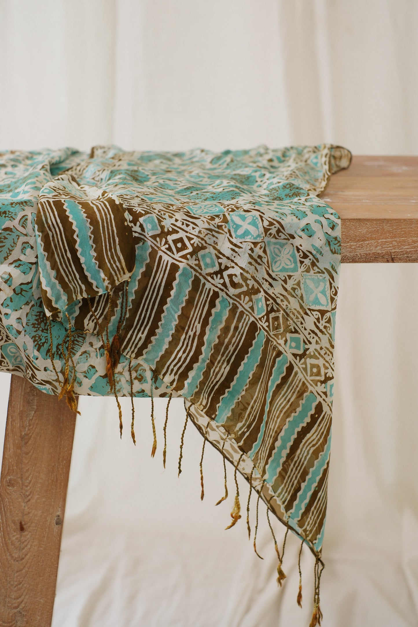 Syal Batik Sutra Green 02 - 55
