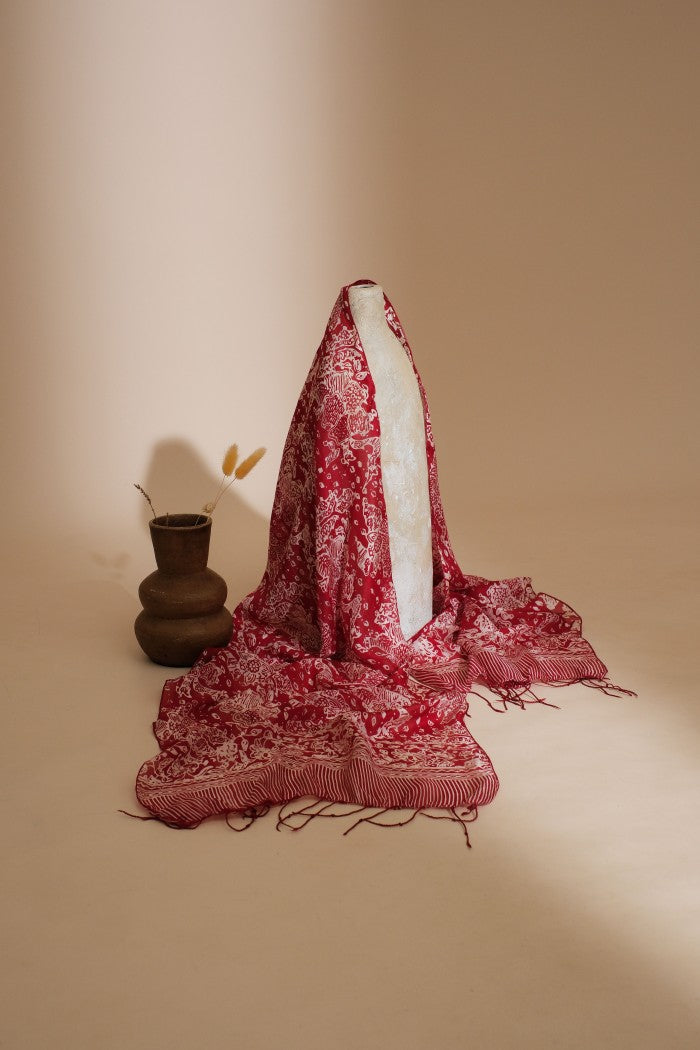 Syal Batik Sutra Sekar Jagad - Red - 45
