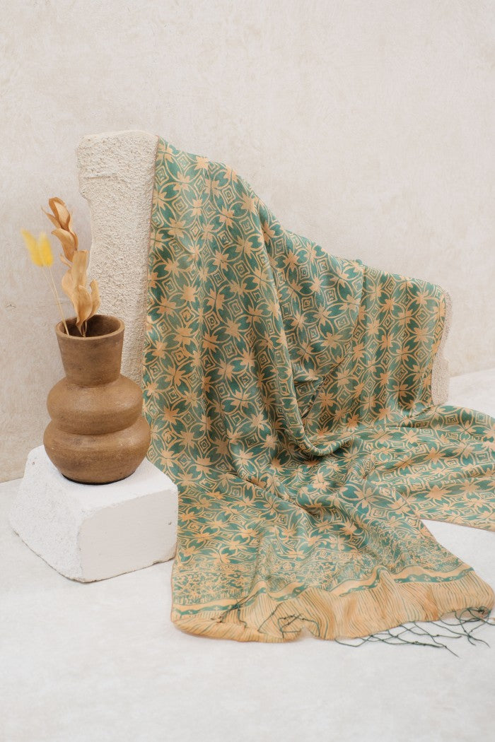 Syal Batik Sutra Kawung - Green - 45