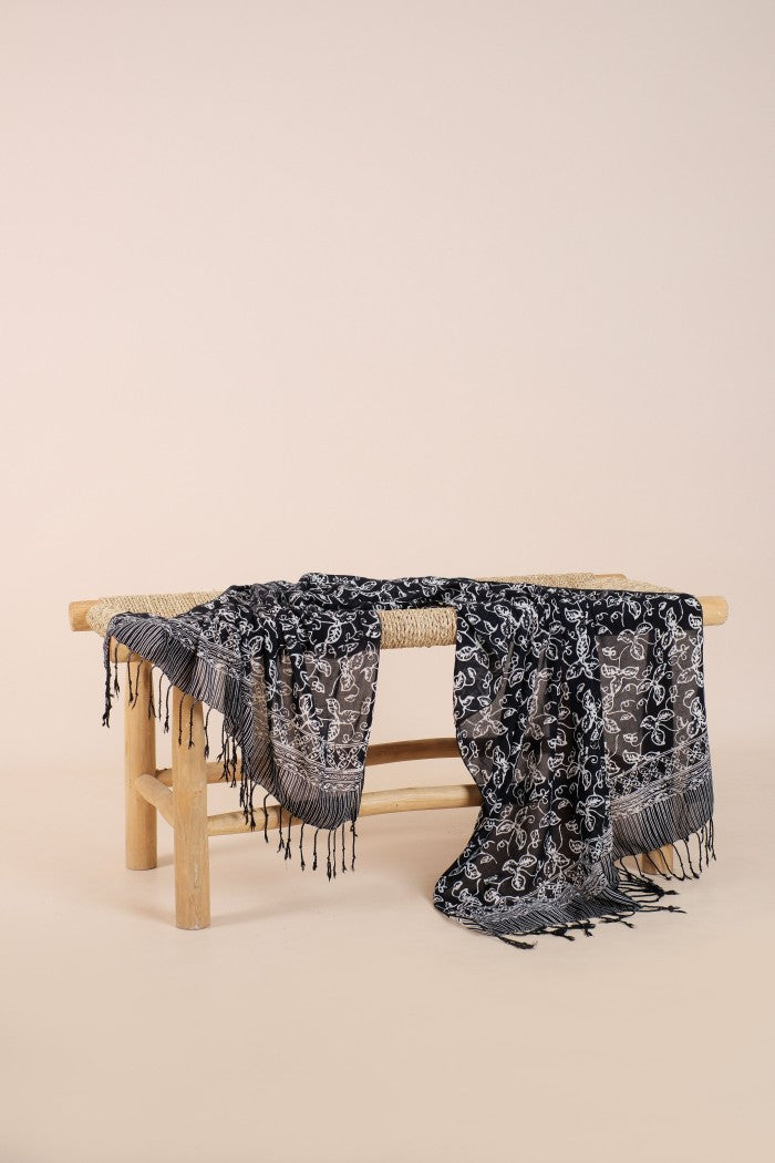 Selendang Batik TCE Daun Rambat Black - 80