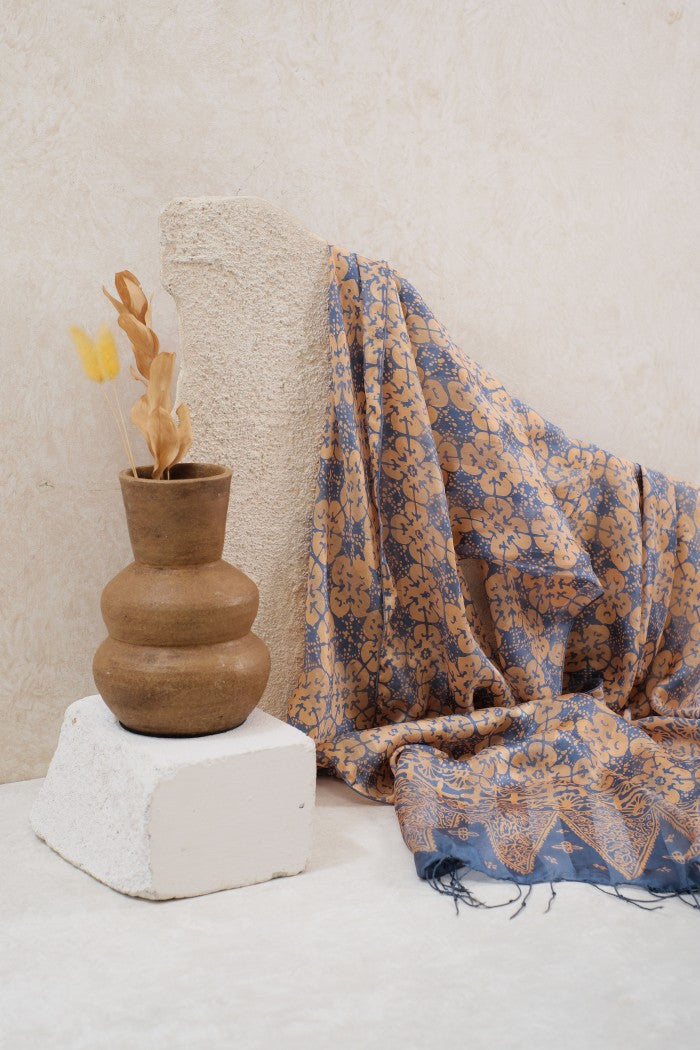 Syal Batik Sutra Kawung Kemplong - Blue - 45