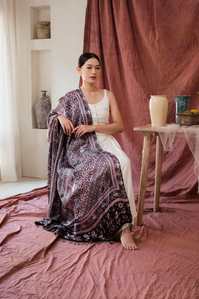 Sangga Langit in Purple - Selendang Sutra Batik Tulis