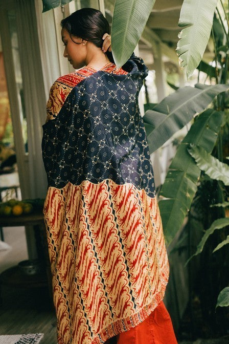 Kirana Outer Batik/Luaran Baju Panjang Wanita/Kaftan Modern 38