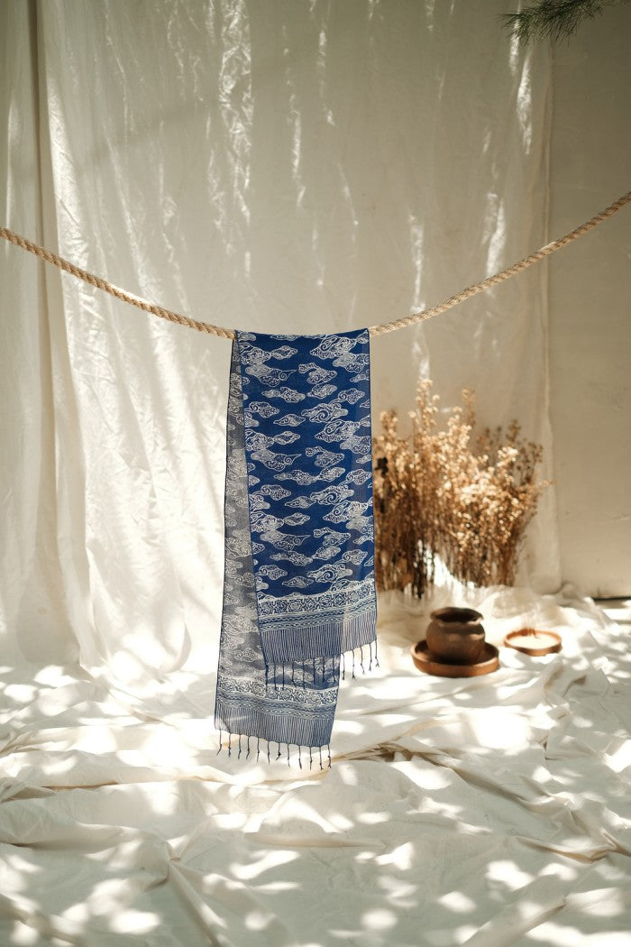 Syal Katun Paris Batik 25x140 C11 Biru Tua / Selendang / Scarf