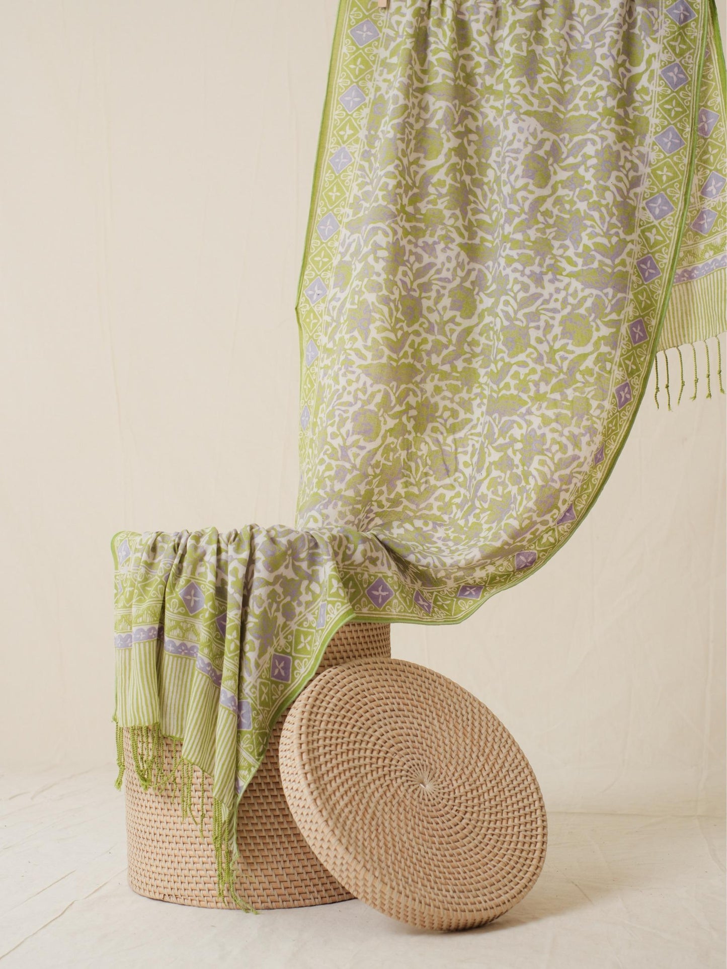 Scarf Batik 50 - Menari - Light Green | DNi