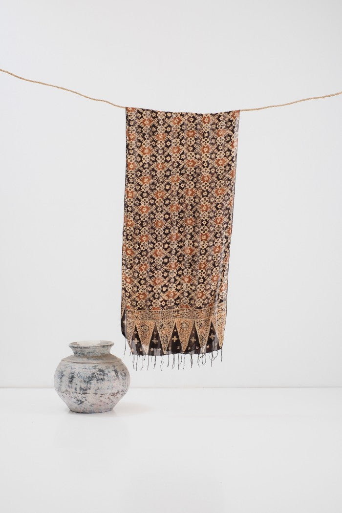 Syal Batik Sutra Kawung Bunga - Brown - 45