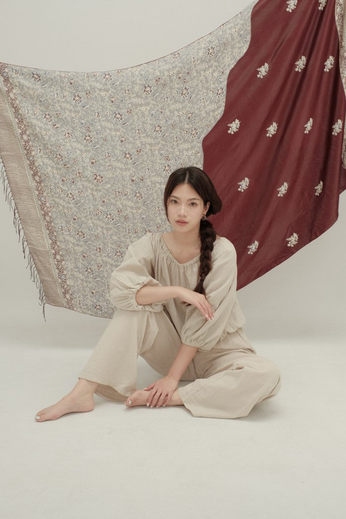 Selendang Sutra Batik Premium - Selaras Maroon Grey