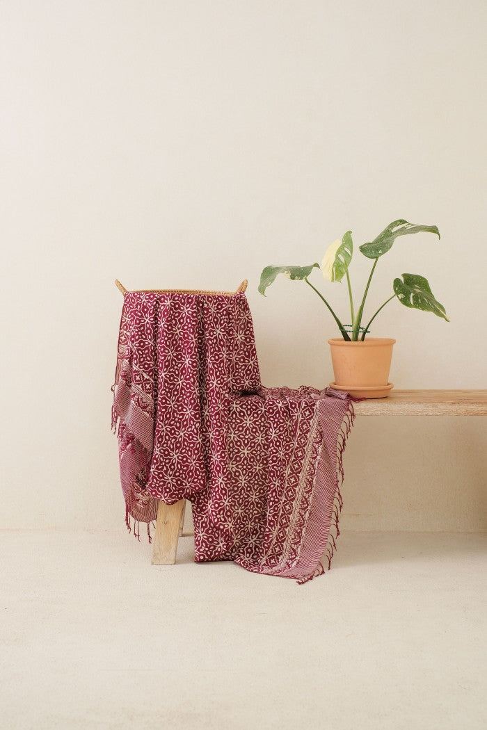 Selendang Batik TCN Kawung 2 Maroon - 80