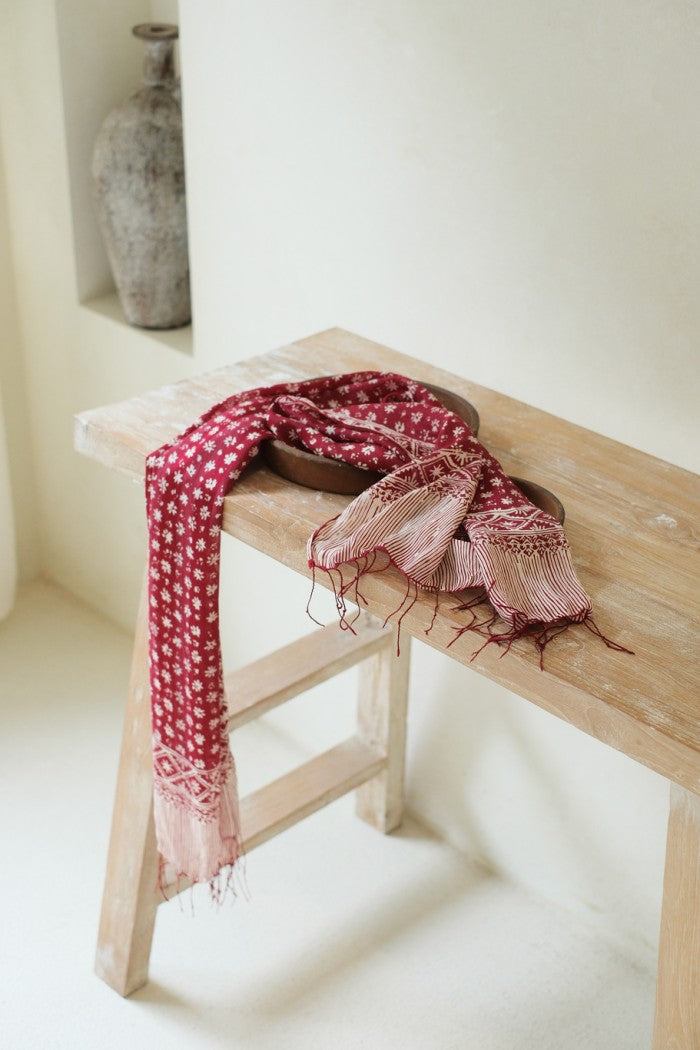 Truntum in Red - Syal Batik Sutra - 55