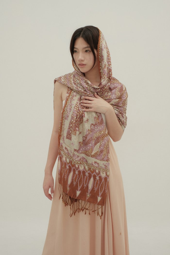 Selendang Sutra Batik Tulis - Rimba Jawi - Pastel Pink