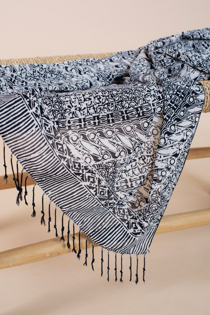 Selendang Batik TCE Parang Kawung Black - 80