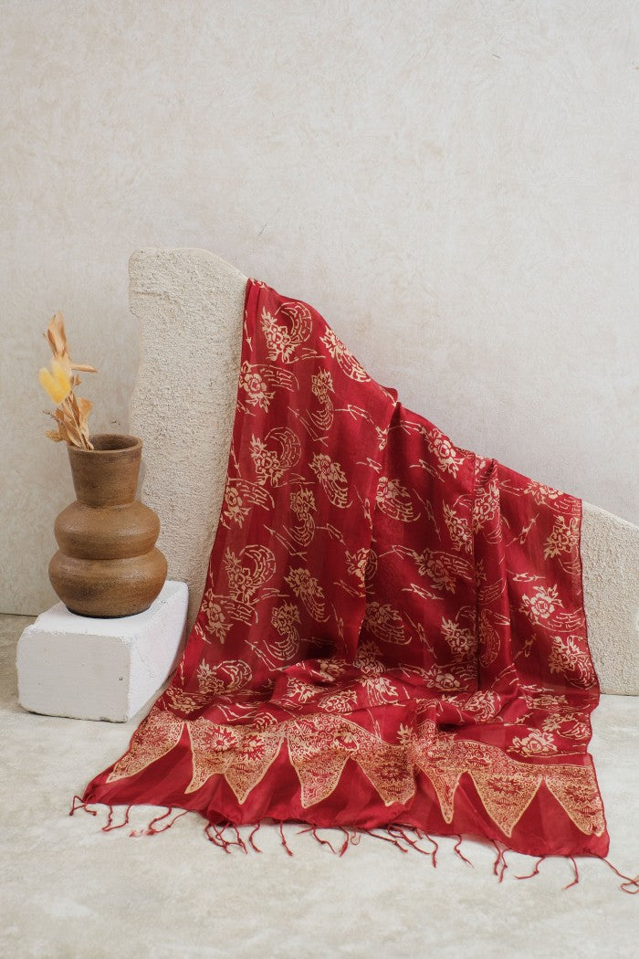 Syal Batik Sutra Bunga Kipas - Red - 45