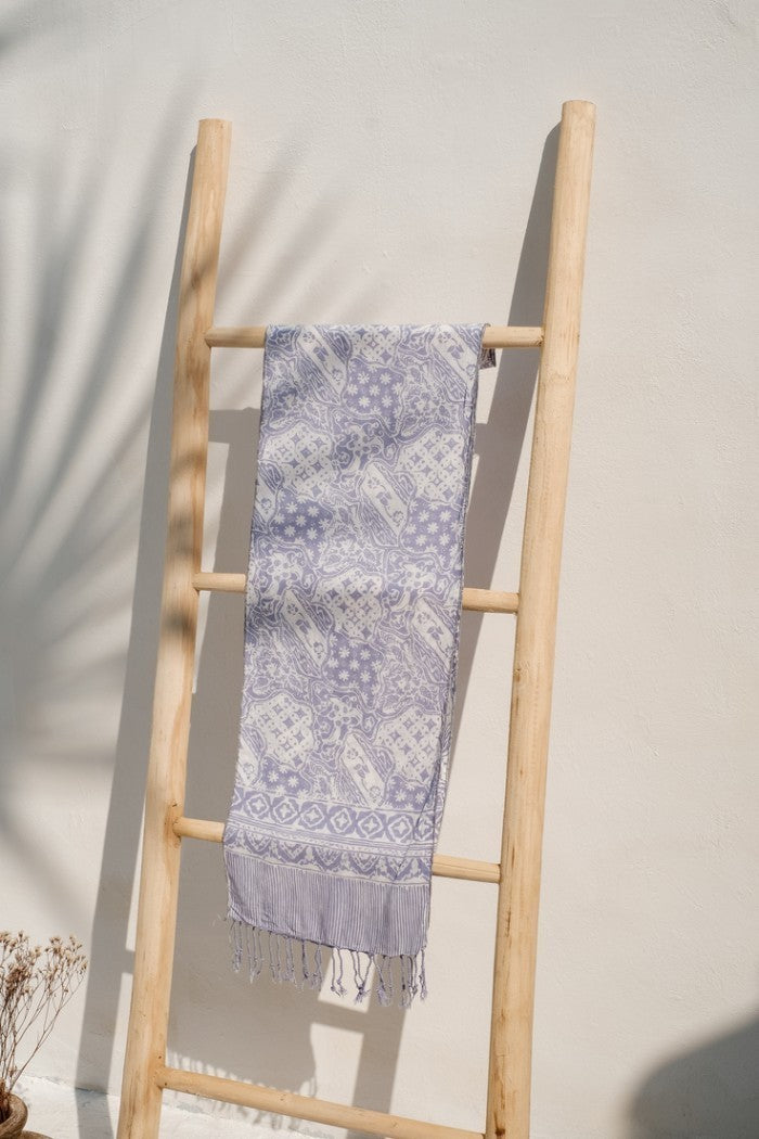 Scarf Batik TCGR Sekar Jagad Grey