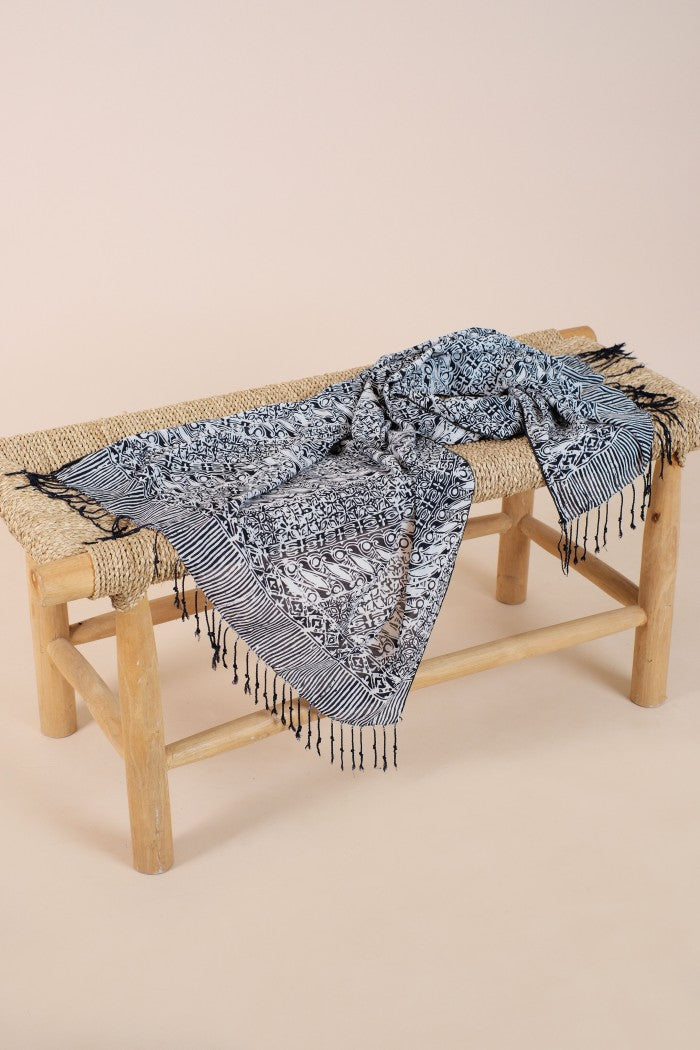 Selendang Batik TCE Parang Kawung Black - 80