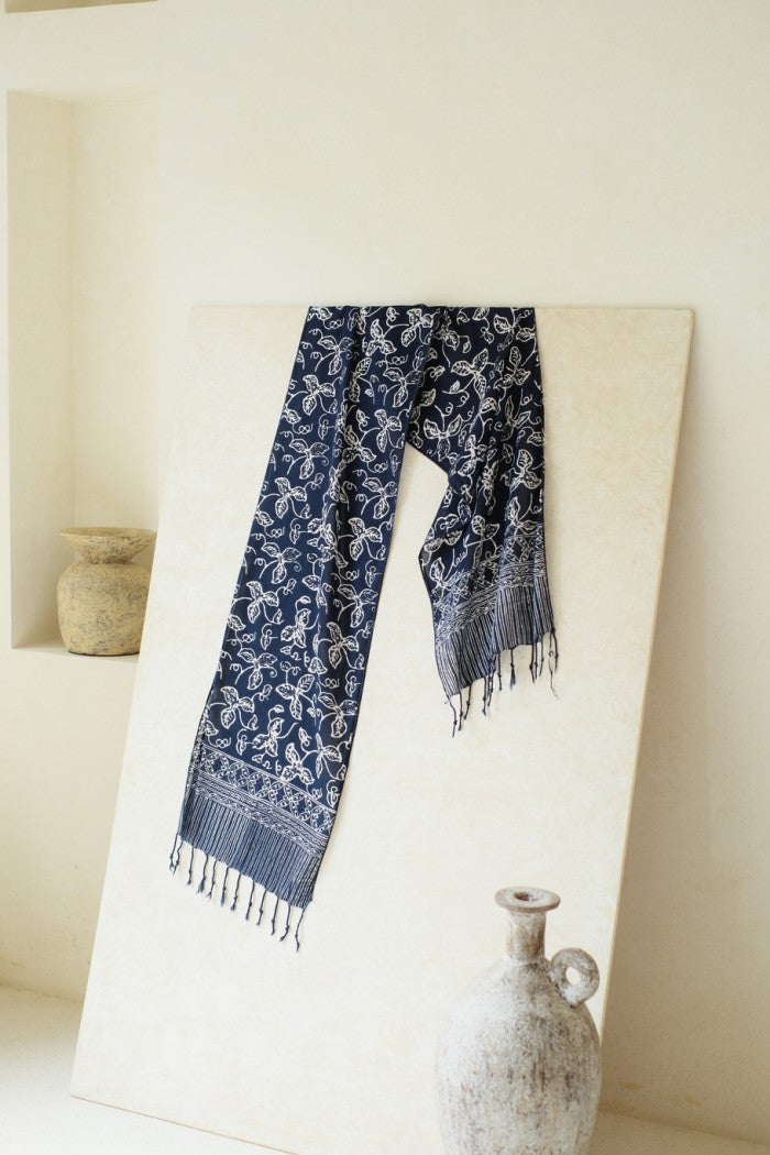 Scarf Batik TCC Daun Rambat Blue