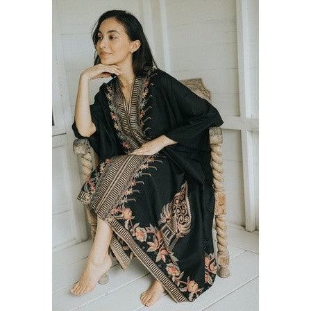 Amira Kaftan Dress Batik 08