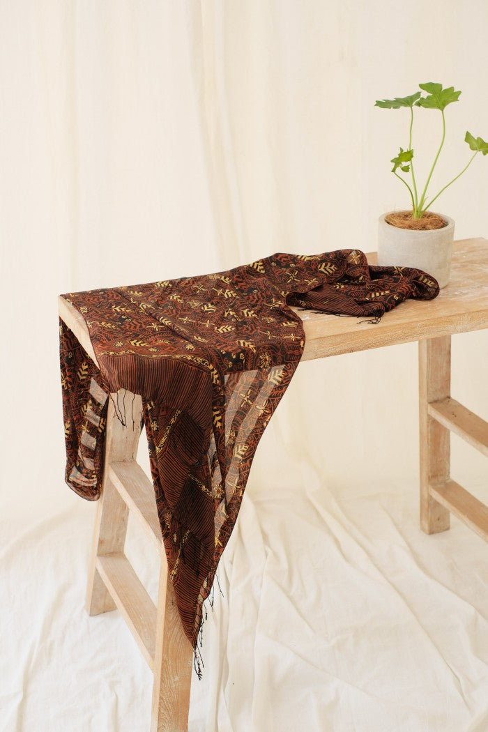 Selendang Sutra Batik - Daun Garis - 90