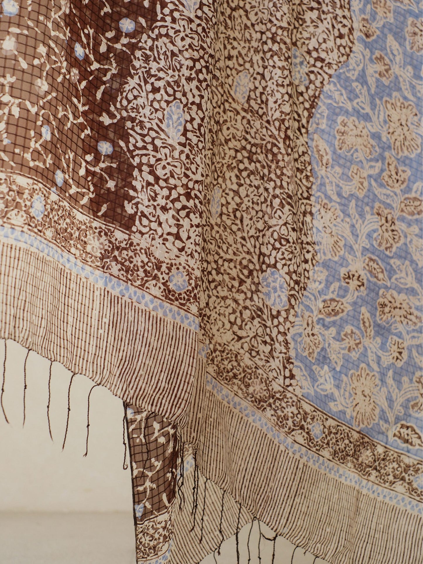Batik Ratu - Selendang Sutra Batik - Daun Karang - Brown Blue