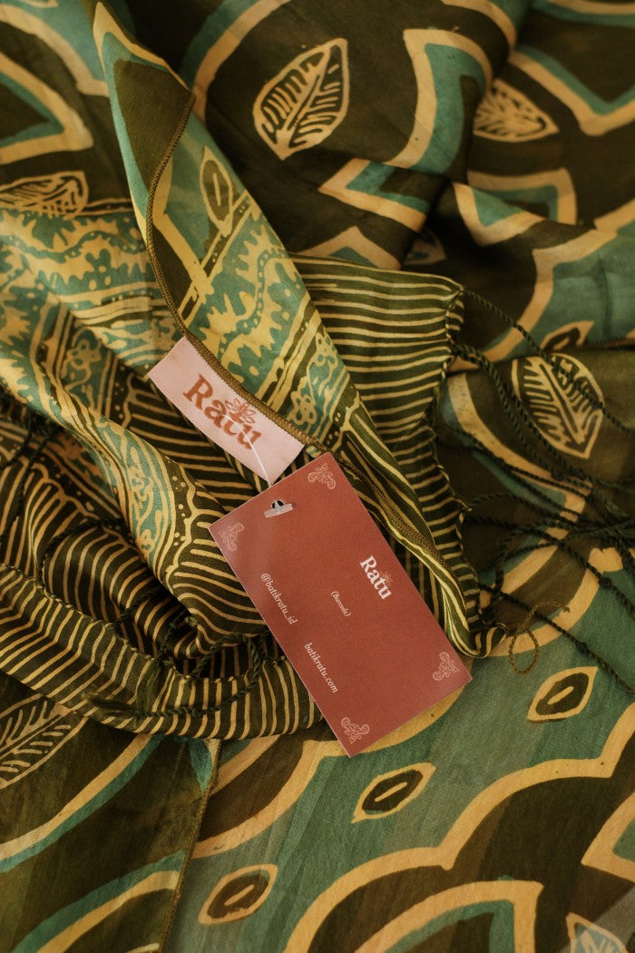 Selendang Sutra Batik - 90 - SLDG90BR09