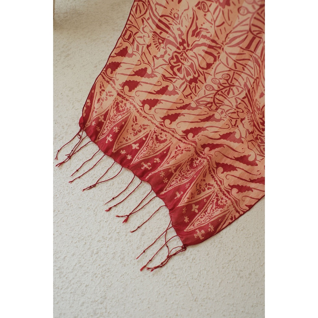 Centella in Red - Syal Batik Sutra - 45
