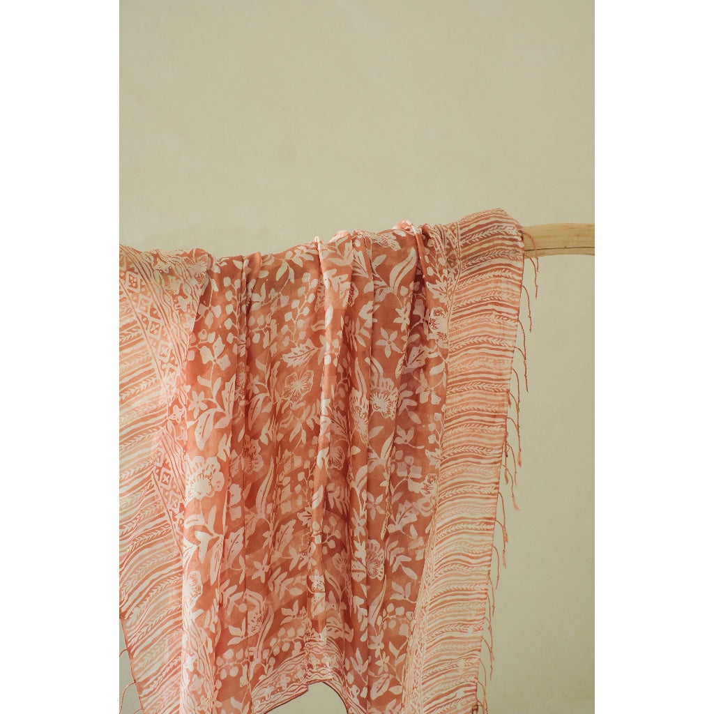 Daun Rambat in Cream - Selendang Sutra Batik