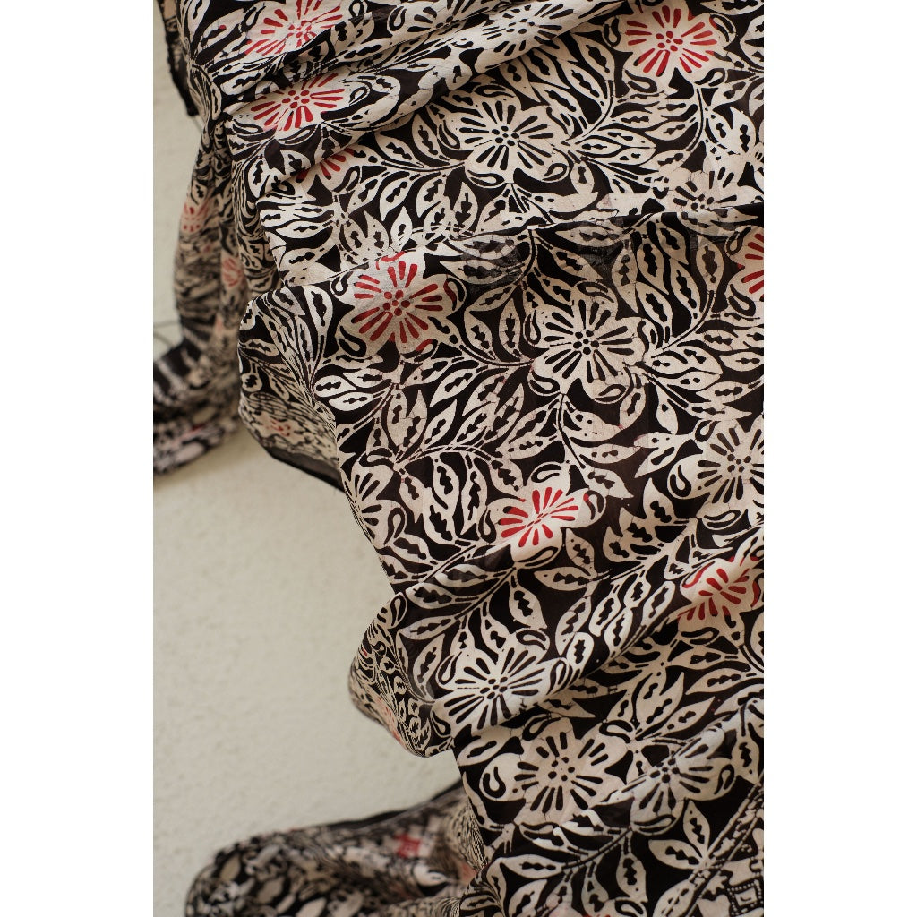 Adenium in Black - Syal Batik Sutra - 55