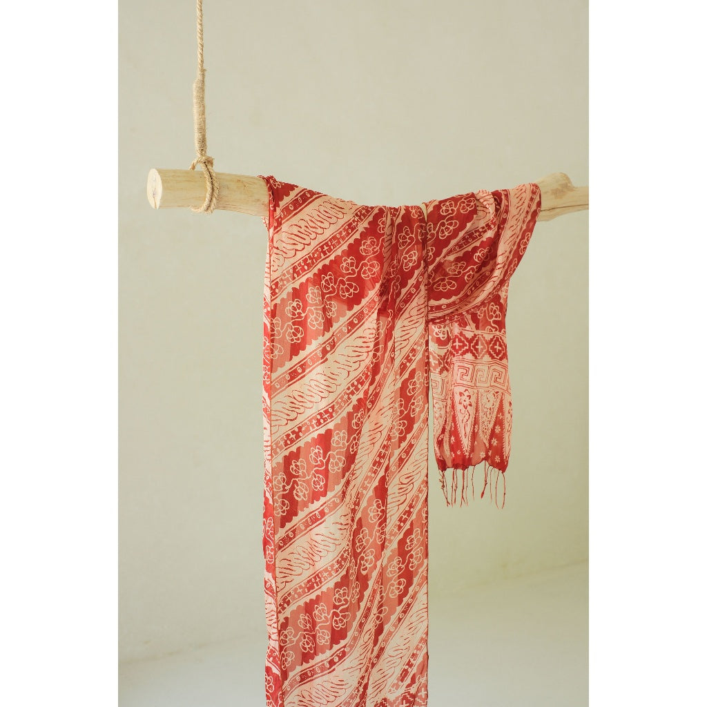 Bunga Parang in Red - Syal Batik Sutra - 45