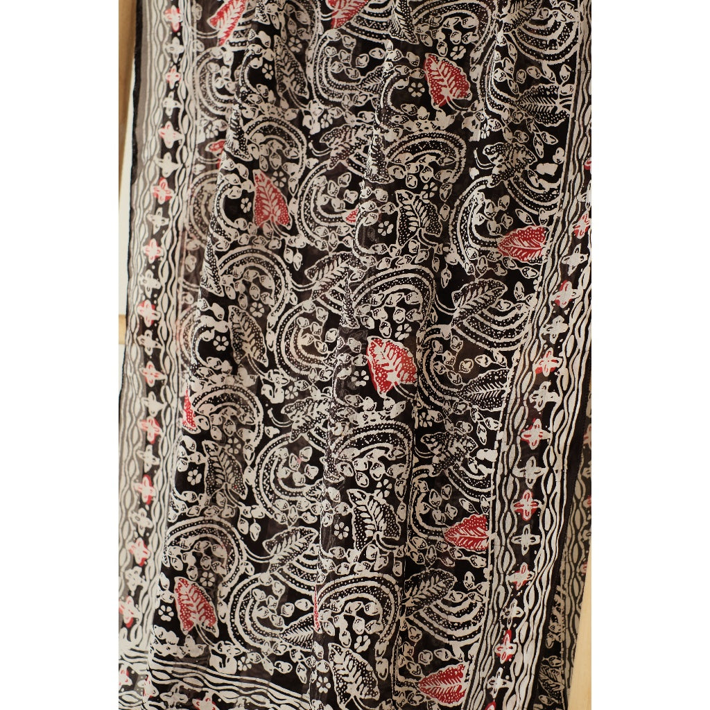Syal Batik Sutra Aburi in Red - 55