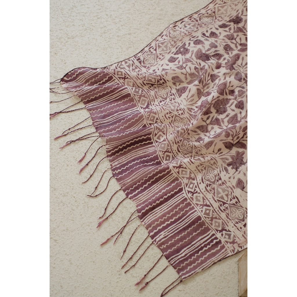 Merana in Grey - Syal Batik Sutra - 55