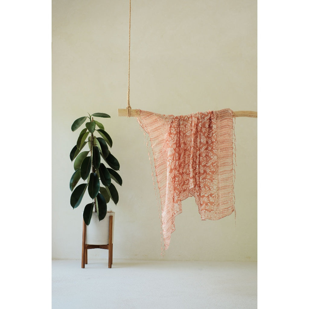 Daun Rambat in Cream - Selendang Sutra Batik
