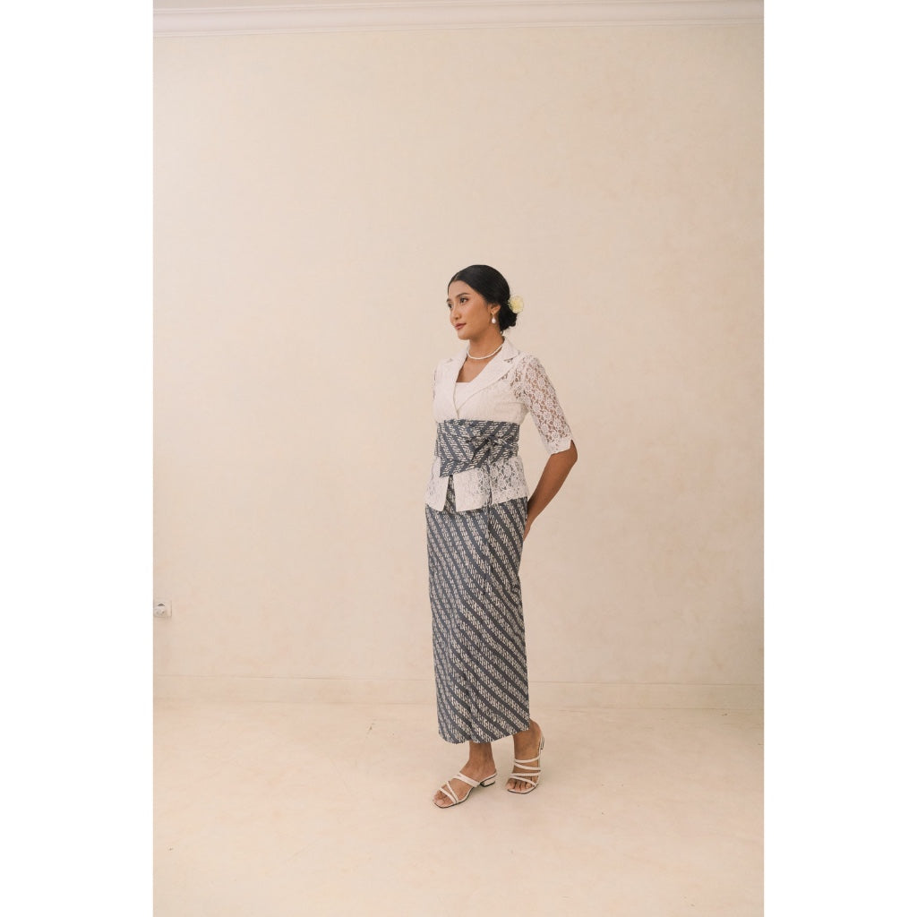 Tiara in Black - Obi Belt Batik