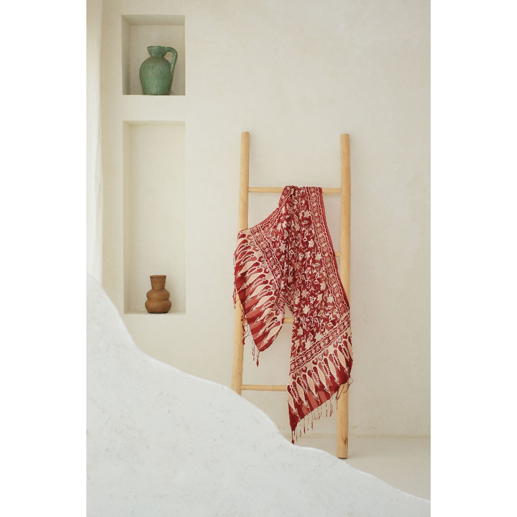 Syal Batik Sutra Daun Bintang in Red - 55