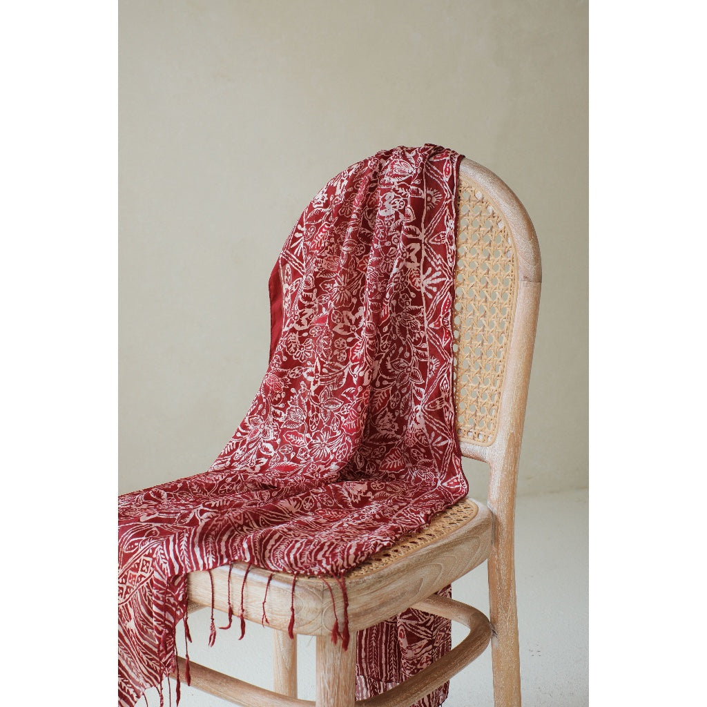 Syal Batik Sutra Peacock in Red - 55