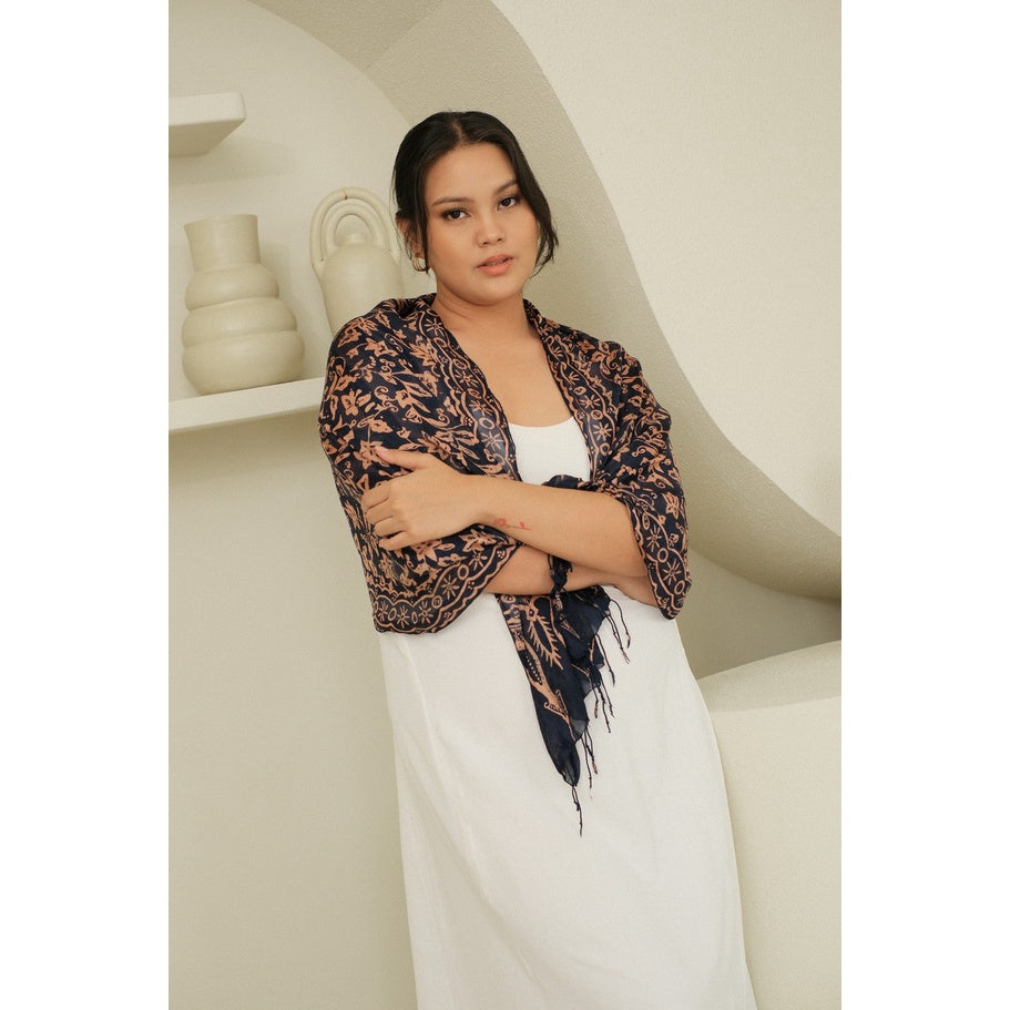 Syal Batik Sutra Daun Bintang - Dark Blue