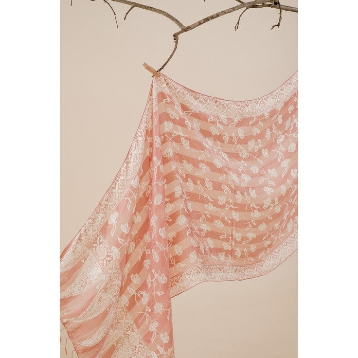 Syal Batik Sutra Pastel Salmon 01