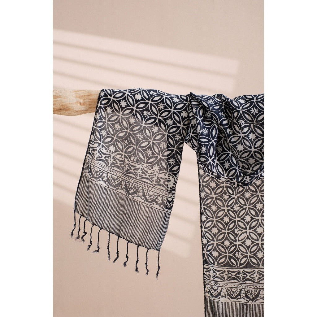 Scarf Batik TCE Kawung 3 Black