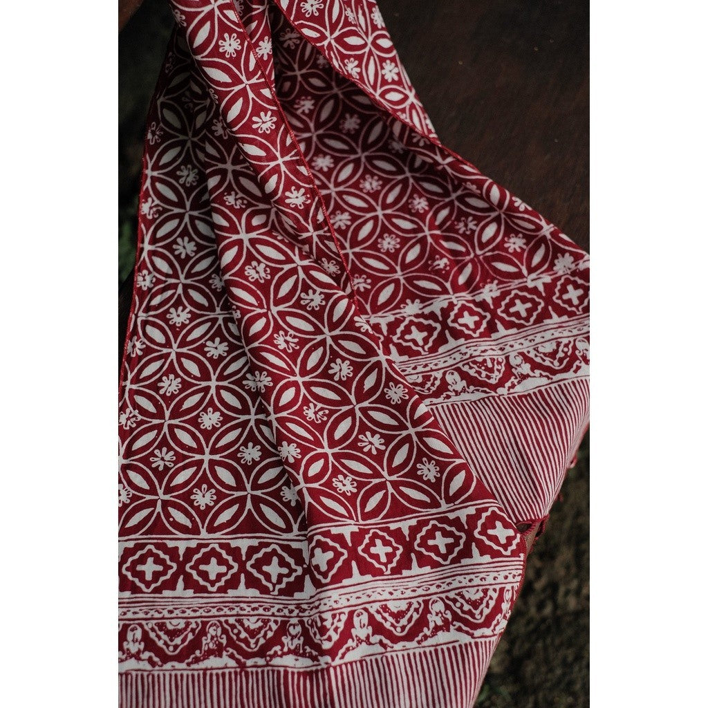 Scarf Batik TCN Kawung 3 Maroon Red