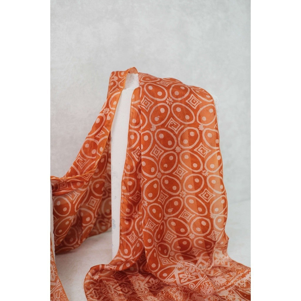 Syal Batik Sutra Kawung kancing - Brown - 45