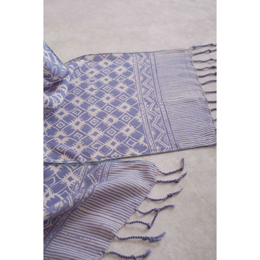 Scarf Batik TCGR Kawung 4 Grey