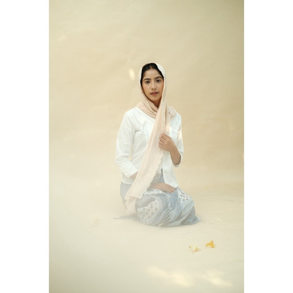 Embroidery HIjab Shawl - Flora - Oat