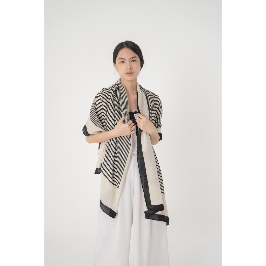 Muthia in White Shawl