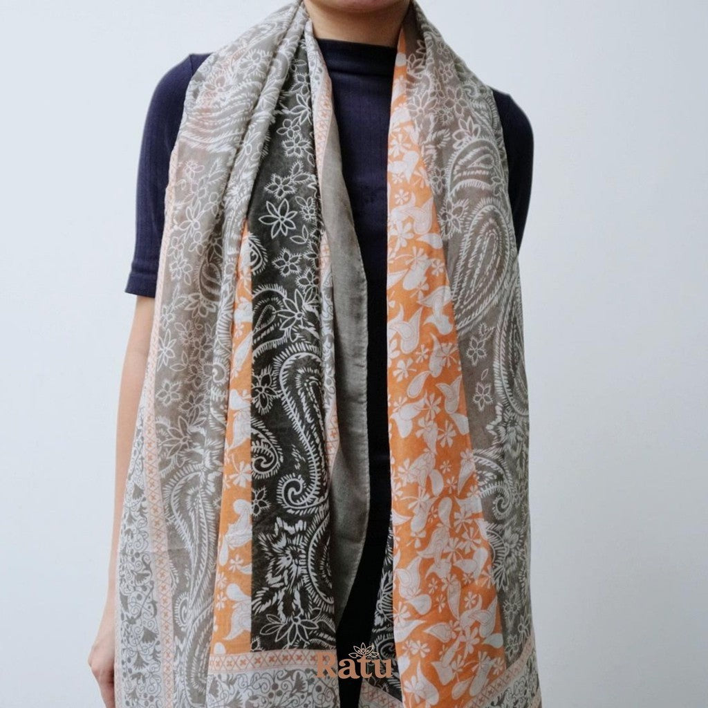 Laksmi in Brown Shawl