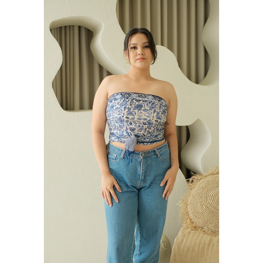 Syal Batik Sutra Daun Tumbuh - Blue