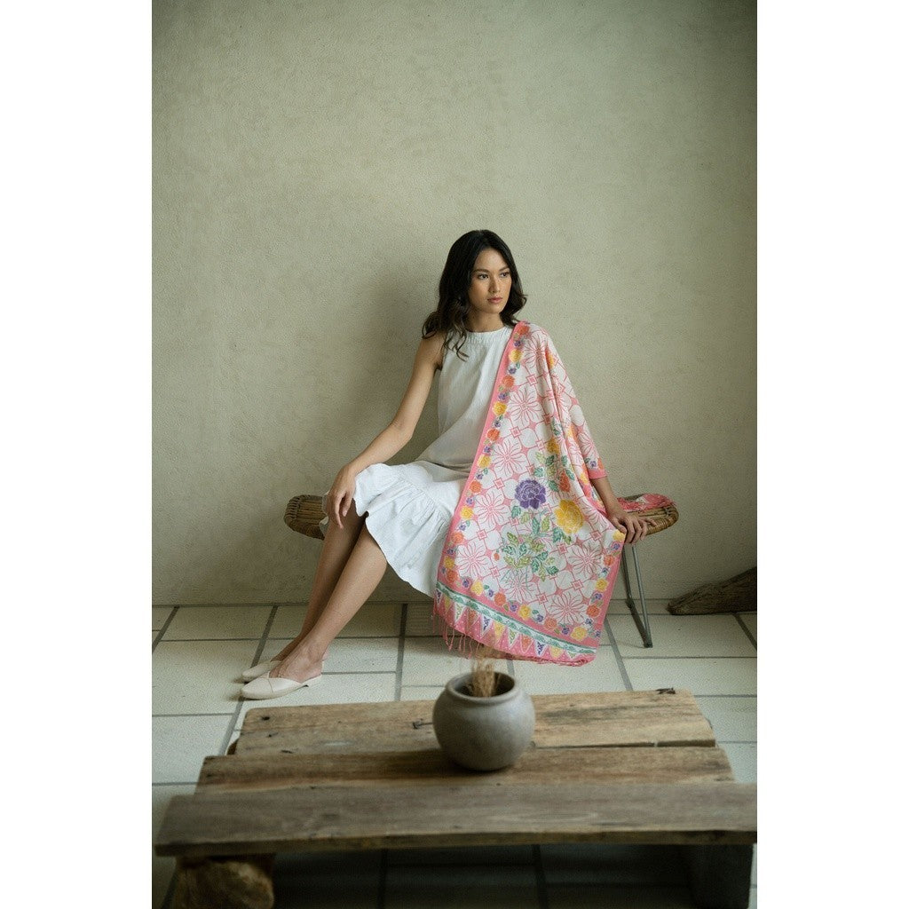 Selendang Batik Encim Kawung Pink